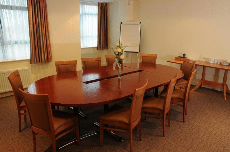 Sefton Express Hotel Ballasalla ภายนอก รูปภาพ